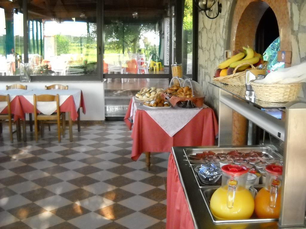 Albergo Mio Λατζίζε Εξωτερικό φωτογραφία