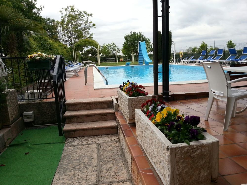 Albergo Mio Λατζίζε Εξωτερικό φωτογραφία